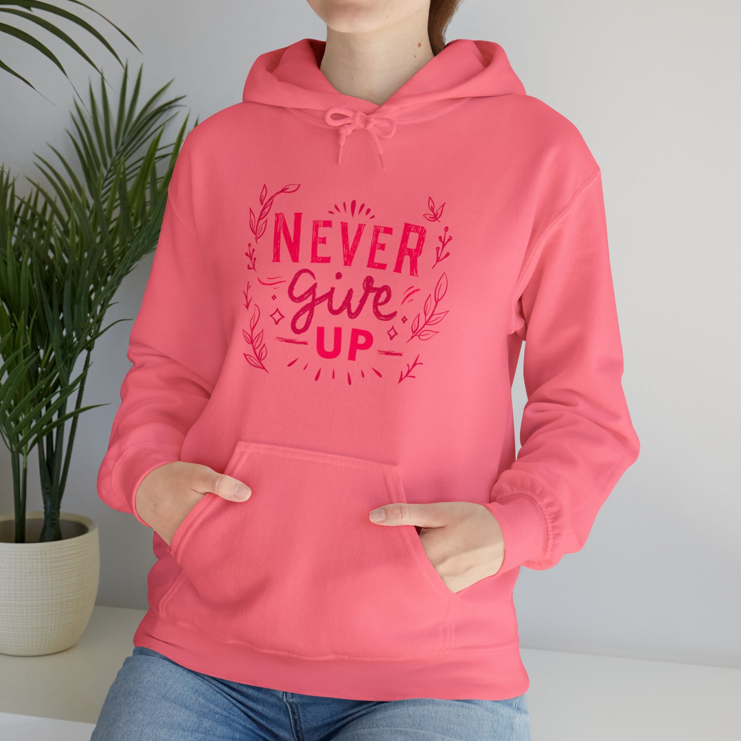 Never Give Up Unisex Heavy Blend™ Hooded Sweatshirt